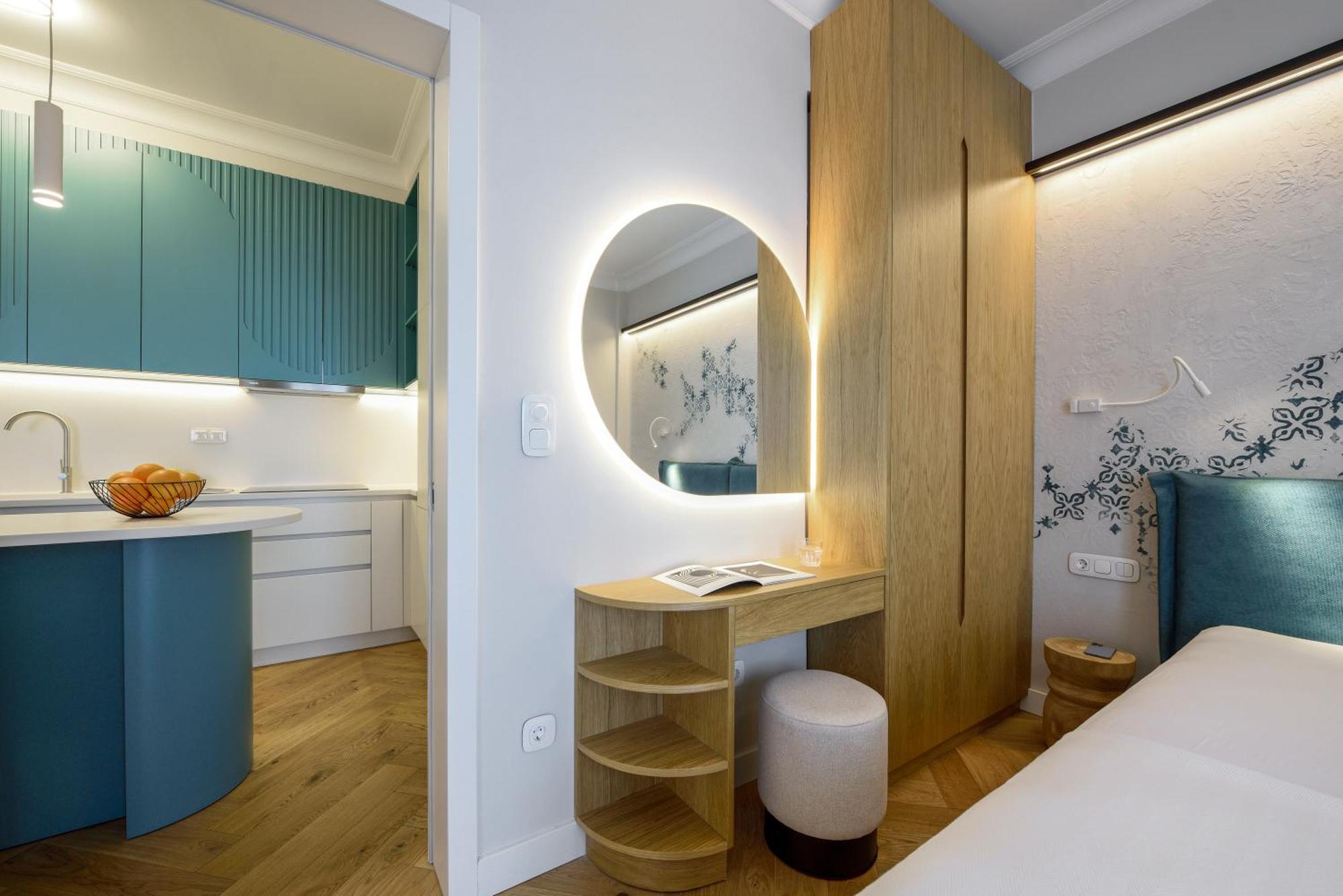 Queen Apartment Thessaloniki By Luxlikehome Exterior photo