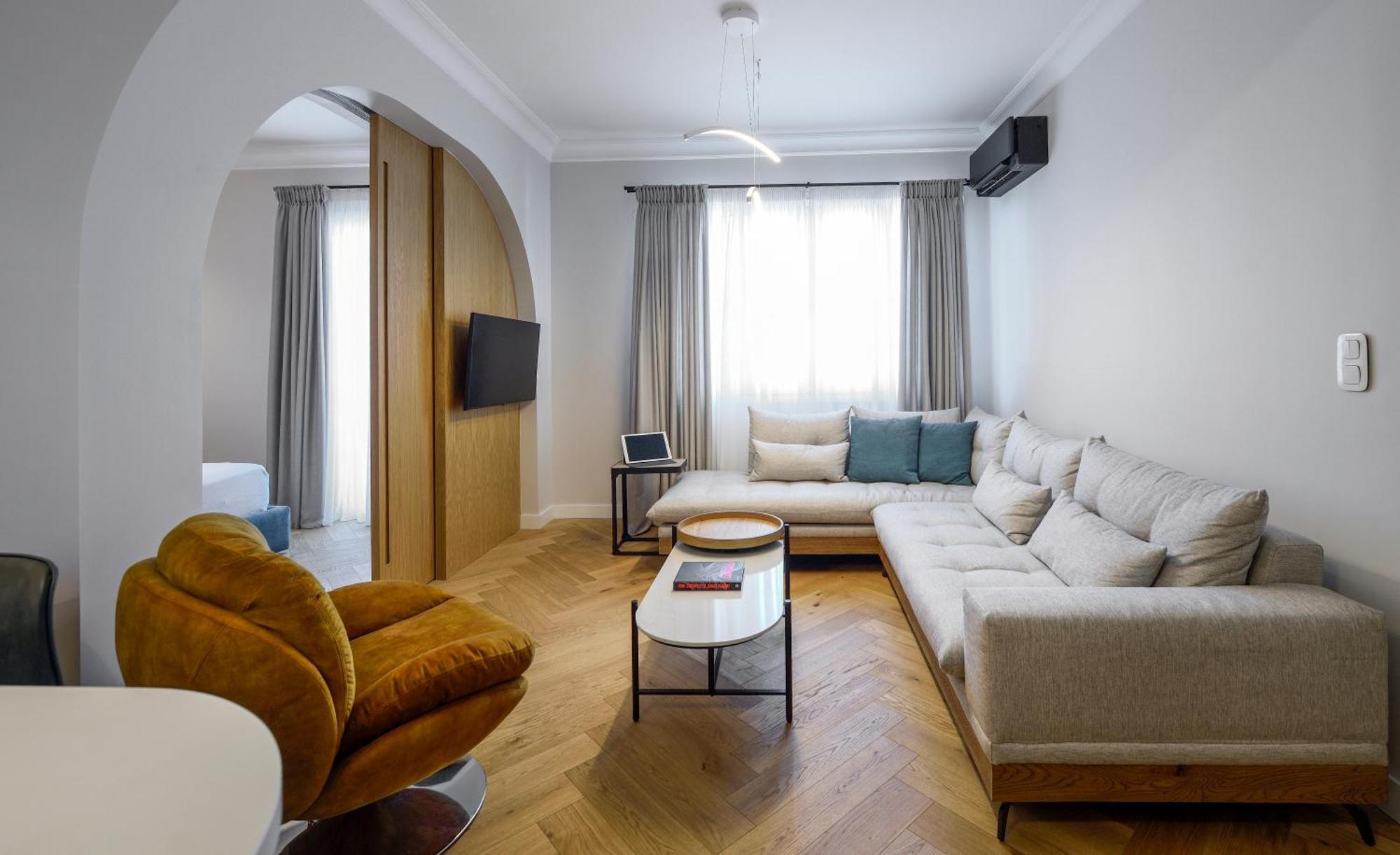 Queen Apartment Thessaloniki By Luxlikehome Exterior photo